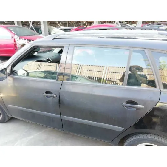 SKODA FABIA (5J2 ) '2010 STYLE NEGRO