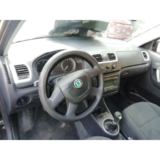 SKODA FABIA (5J2 ) '2010 STYLE NEGRO