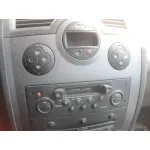 RENAULT MEGANE II CLASSIC BERLINA RENAULT MEGANE II CLASSIC BERLINA '2004 CONFORT AUTHENTIQUE GRIS 2003