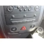 RENAULT MEGANE II CLASSIC BERLINA RENAULT MEGANE II CLASSIC BERLINA '2004 CONFORT AUTHENTIQUE GRIS 2003