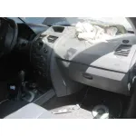 RENAULT MEGANE II CLASSIC BERLINA RENAULT MEGANE II CLASSIC BERLINA '2004 CONFORT AUTHENTIQUE GRIS 2003
