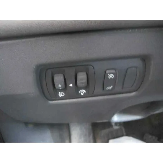 RENAULT MEGANE II CLASSIC BERLINA '2004 CONFORT AUTHENTIQUE GRIS