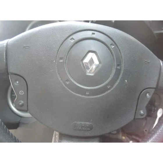 RENAULT MEGANE II CLASSIC BERLINA '2004 CONFORT AUTHENTIQUE GRIS