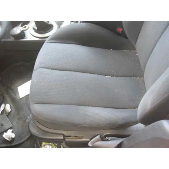 RENAULT MEGANE II CLASSIC BERLINA '2004 CONFORT AUTHENTIQUE GRIS
