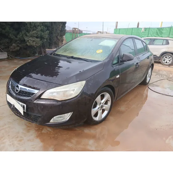 Opel ASTRA J (P10) 2009