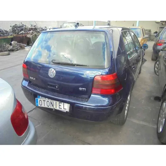 VOLKSWAGEN GOLF IV BERLINA (1J1) '2002 GTI AZUL