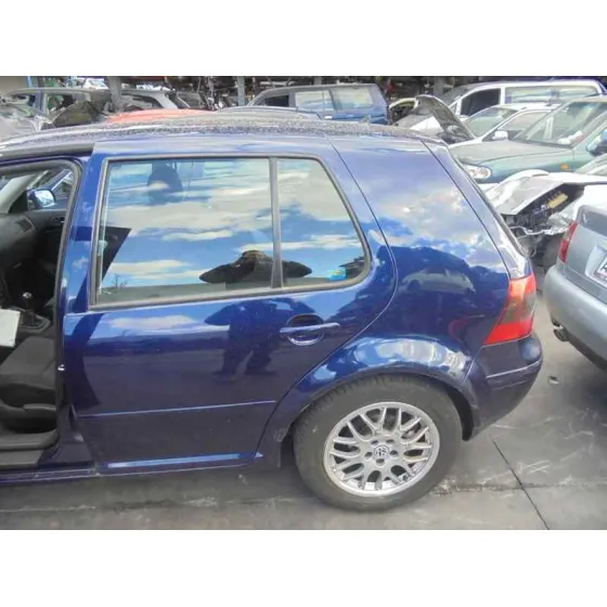 VOLKSWAGEN GOLF IV BERLINA (1J1) '2002 GTI AZUL