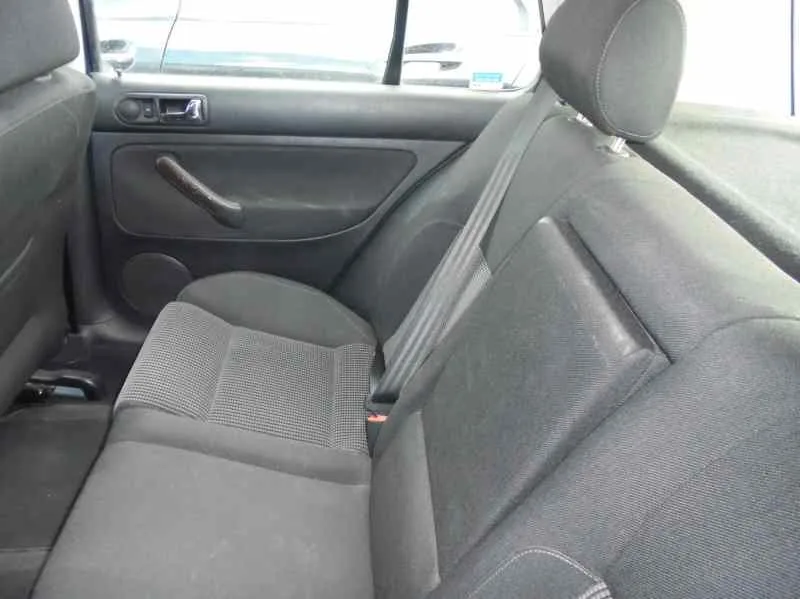 VOLKSWAGEN GOLF IV BERLINA (1J1) '2002 GTI AZUL