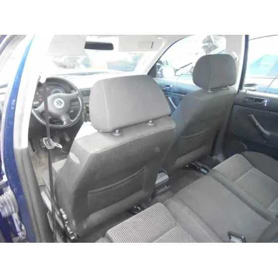 VOLKSWAGEN GOLF IV BERLINA (1J1) '2002 GTI AZUL