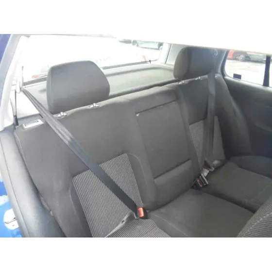 VOLKSWAGEN GOLF IV BERLINA (1J1) '2002 GTI AZUL