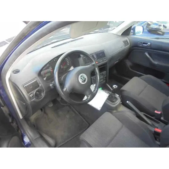 VOLKSWAGEN GOLF IV BERLINA (1J1) '2002 GTI AZUL