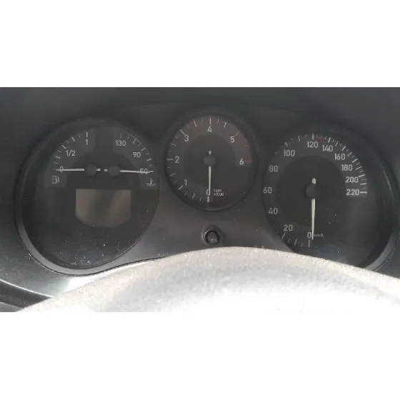 SEAT LEON (1P1) 2007 1.9 TDI ROJO