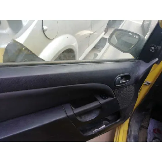 FORD FIESTA (CBK) '2007 AMBIENTE AMARILLO