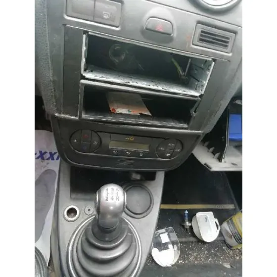 FORD FIESTA (CBK) '2007 AMBIENTE AMARILLO