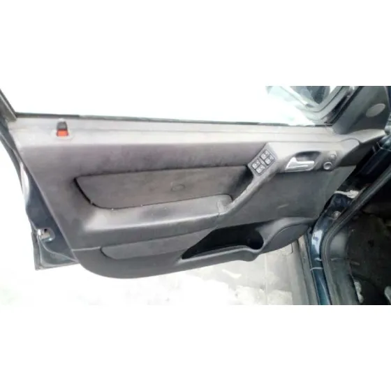 OPEL ASTRA G BERLINA '2002 CLUB AZUL