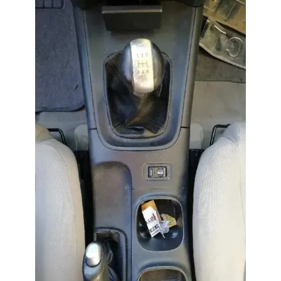 NISSAN PRIMERA BERLINA (P12) '2004 ACENTA DORADO