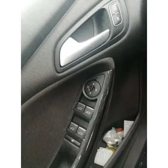 FORD FOCUS LIM. '2016 BUSINESS BLANCO