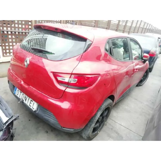 RENAULT CLIO IV '2013 0.9 ROJO
