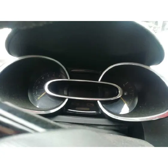 RENAULT CLIO IV '2013 0.9 ROJO