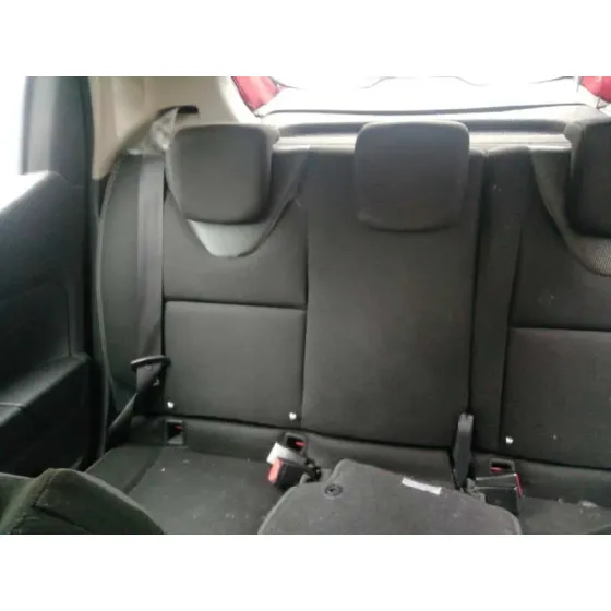 RENAULT CLIO IV '2013 0.9 ROJO