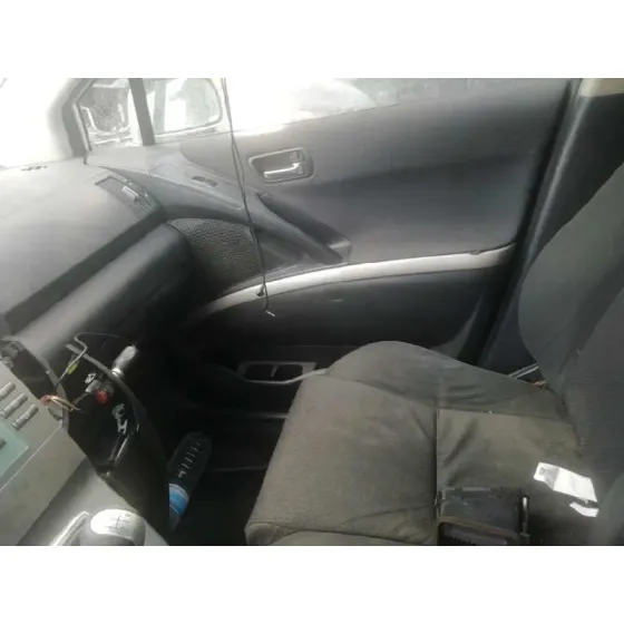 TOYOTA COROLLA VERSO (R1) '2004 2.0 D-4D LUNA GRIS