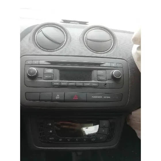 SEAT IBIZA (6J5) '2014 * NEGRO