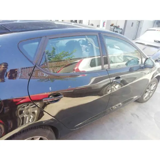 SEAT IBIZA (6J5) '2014 * NEGRO