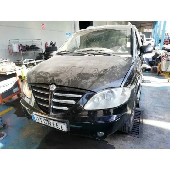 SSANGYONG RODIUS '2006 XDI PREMIUM NEGRO