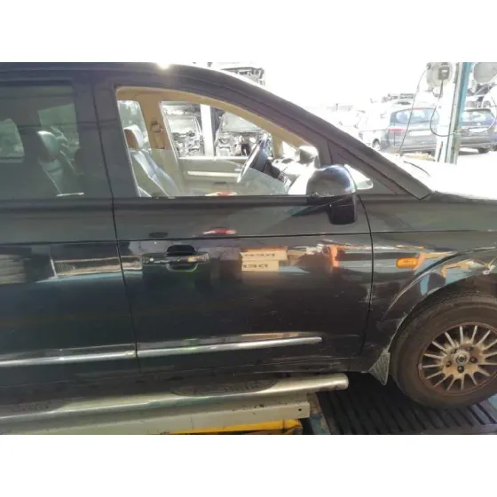 SSANGYONG RODIUS '2006 XDI PREMIUM NEGRO