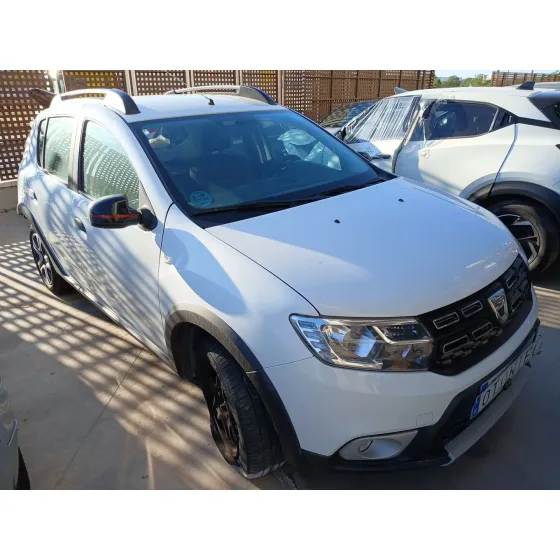 Dacia SANDERO II (B8_) 2012