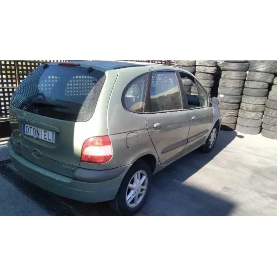 RENAULT SCENIC (JA..) '2002 1.6 16V PRIVILEGE VERDE