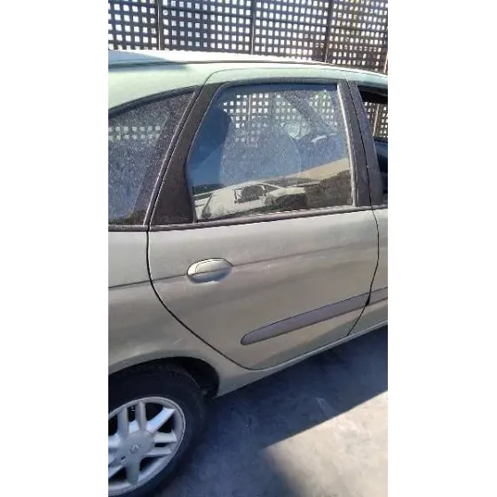 RENAULT SCENIC (JA..) '2002 1.6 16V PRIVILEGE VERDE