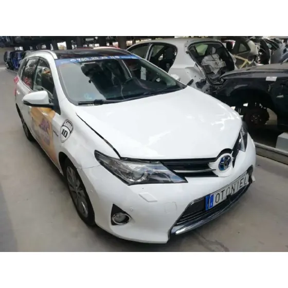 TOYOTA AURIS TOURING SPORTS (E18) '2013 HYBRID ACTIVE GRIS