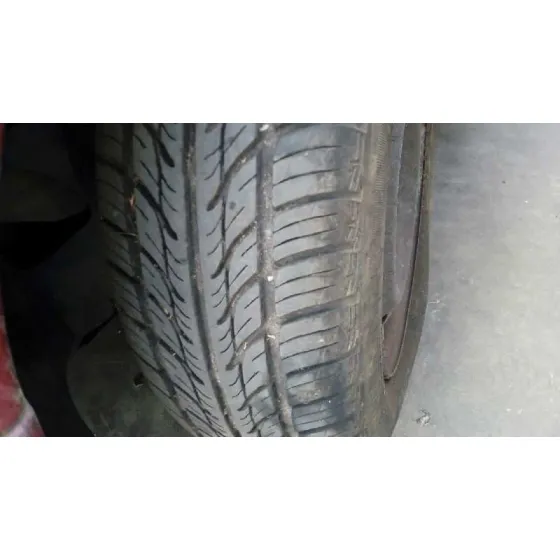 PEUGEOT 206 BERLINA '2002 XT ROJO