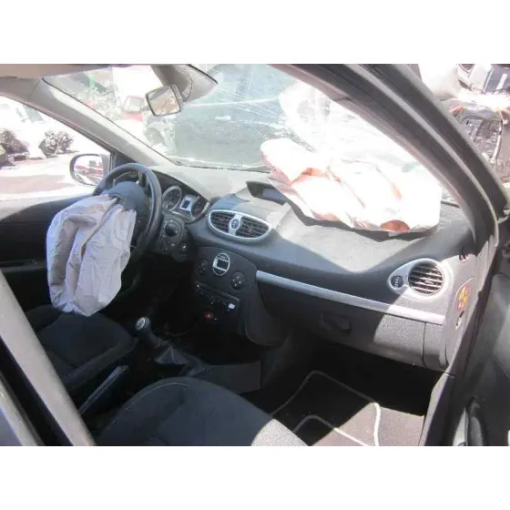 RENAULT CLIO GRANDTOUR '2009 1.5 DCI DIESEL CAT GRIS CENIZA