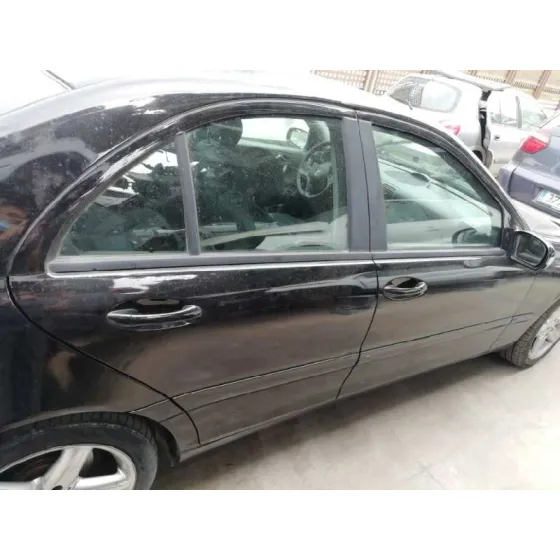 MERCEDES CLASE C (W203) BERLINA '2003 220 CDI (203.006) NEGRO
