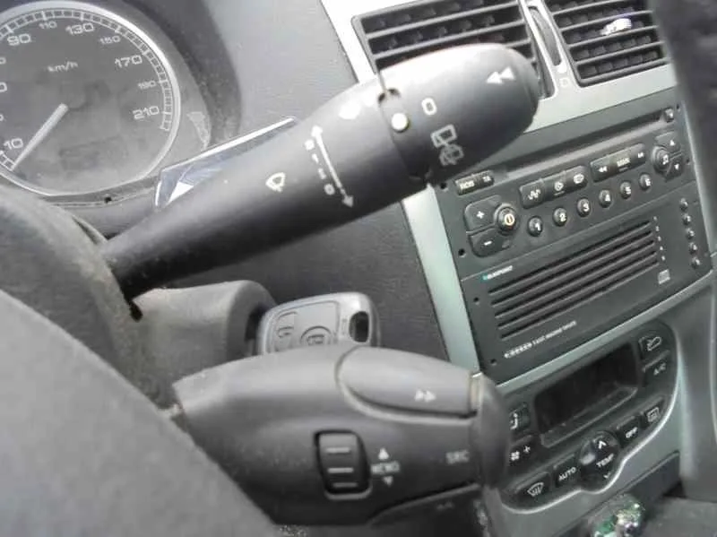 PEUGEOT 307 BREAK / SW (S1) PEUGEOT 307 BREAK / SW (S1) '2004 SW PACK AZUL 2004