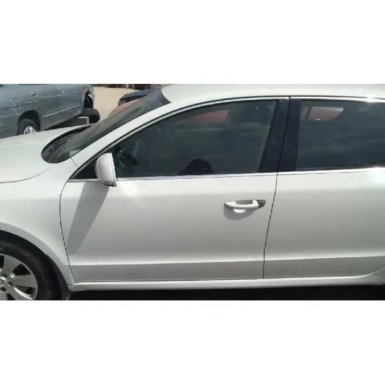 SKODA SUBERB (3T4) '2009 AMBITION BLANCO