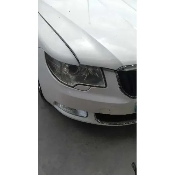 SKODA SUBERB (3T4) '2009 AMBITION BLANCO