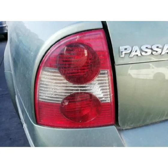 VOLKSWAGEN PASSAT BERLINA (3B3) '2002 V6 TDI HIGHLINE VERDE