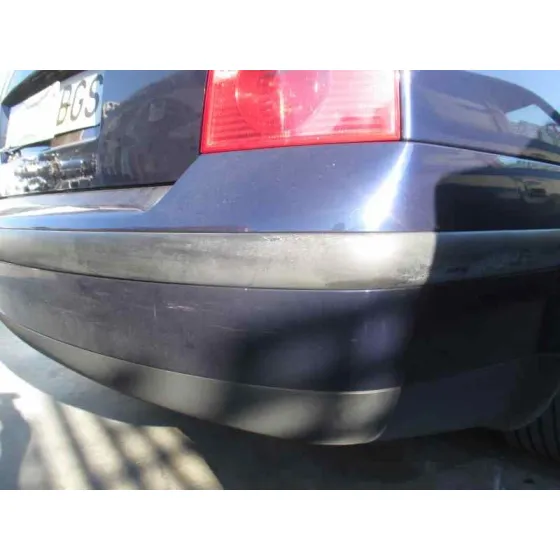 VOLKSWAGEN PASSAT BERLINA (3B3) '2001 1.9 TDI AZUL