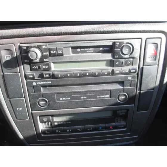 VOLKSWAGEN PASSAT BERLINA (3B3) '2001 1.9 TDI AZUL