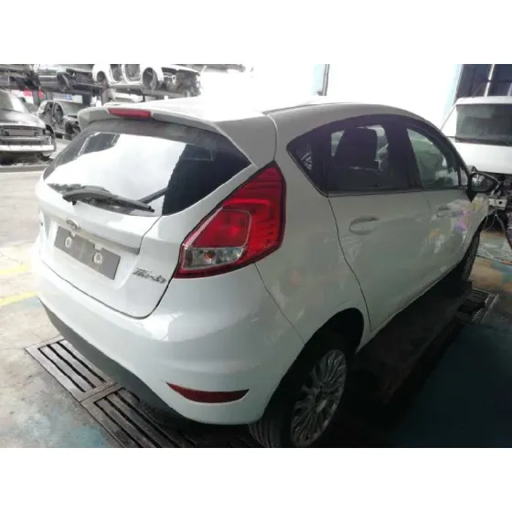 FORD FIESTA (CCN) '2013 TREND BLANCO