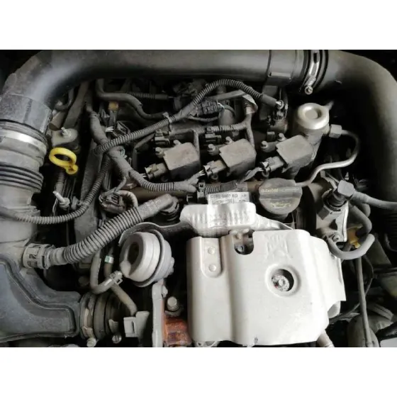 FORD FIESTA (CCN) '2013 TREND BLANCO