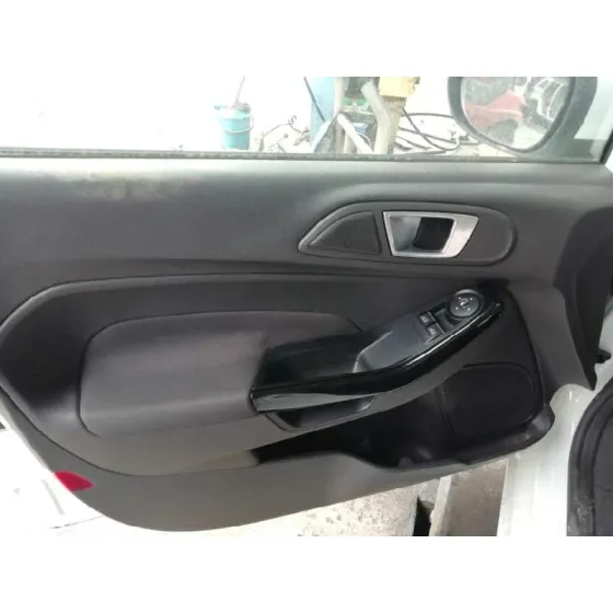 FORD FIESTA (CCN) '2013 TREND BLANCO