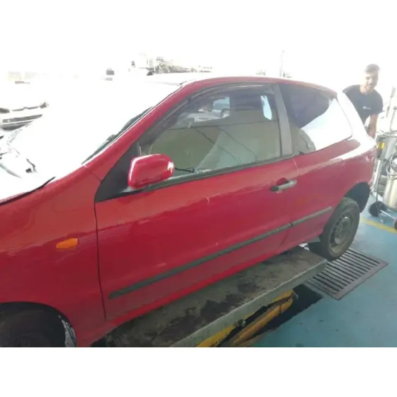 FIAT BRAVO (182) '2001 1.2 16V CAT ROJO