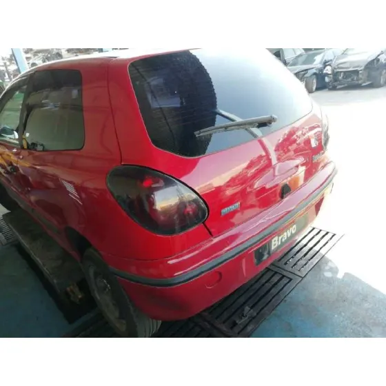 FIAT BRAVO (182) '2001 1.2 16V CAT ROJO