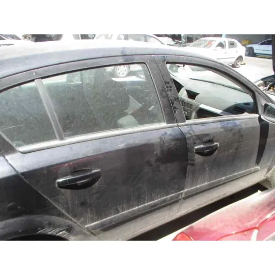OPEL ASTRA H BERLINA '2005 COSMO NEGRO