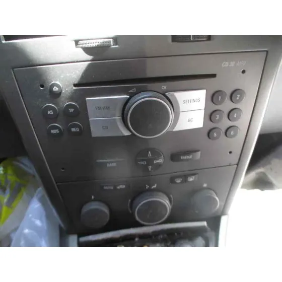 OPEL ASTRA H BERLINA '2005 COSMO NEGRO