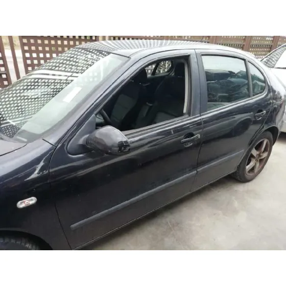 SEAT LEON (1M1) '2004 SPORT NEGRO